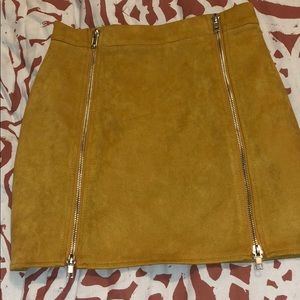 Yellow mustard skirt